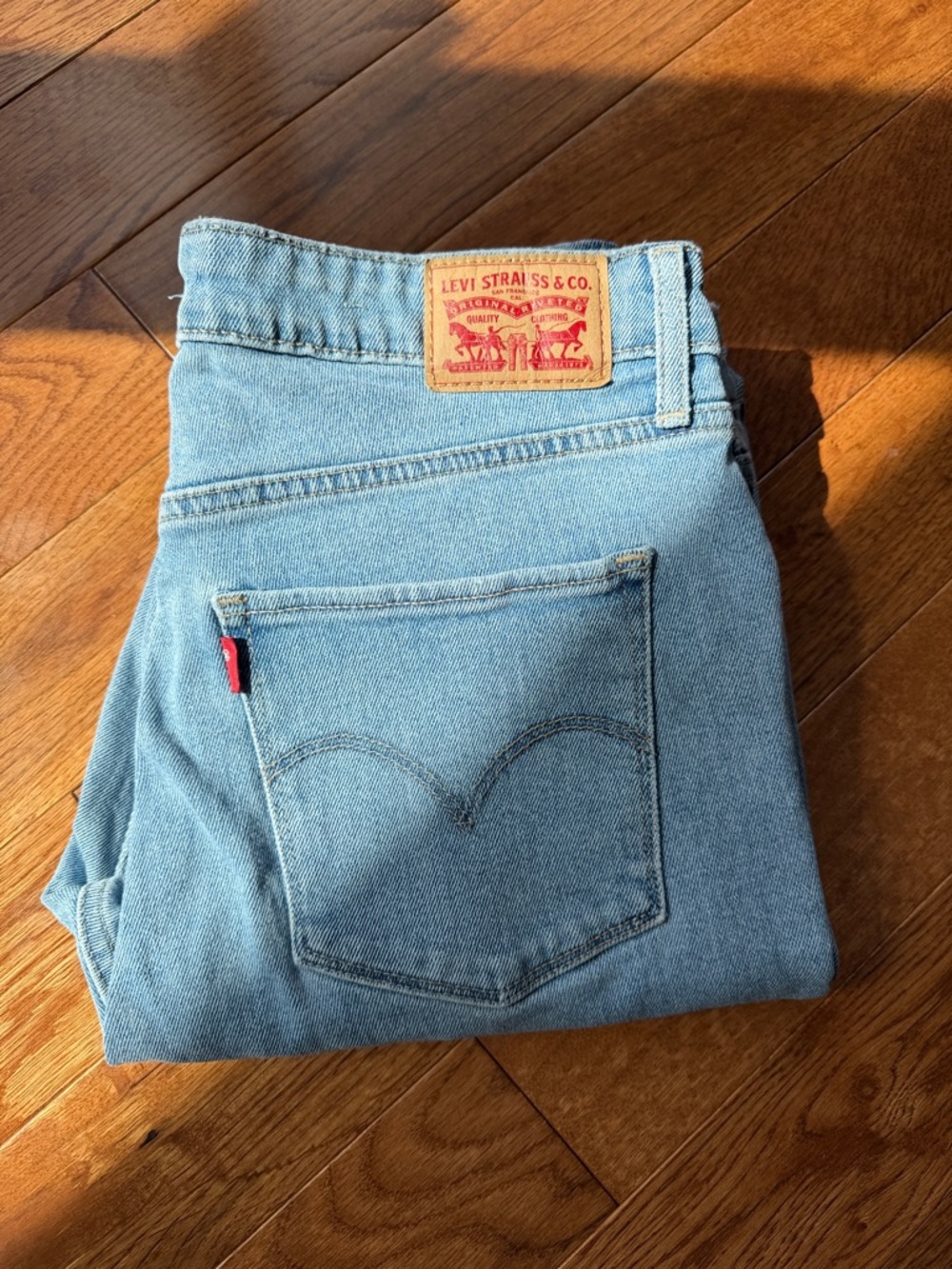 Levi's 721 High Rise Skinny Jeans